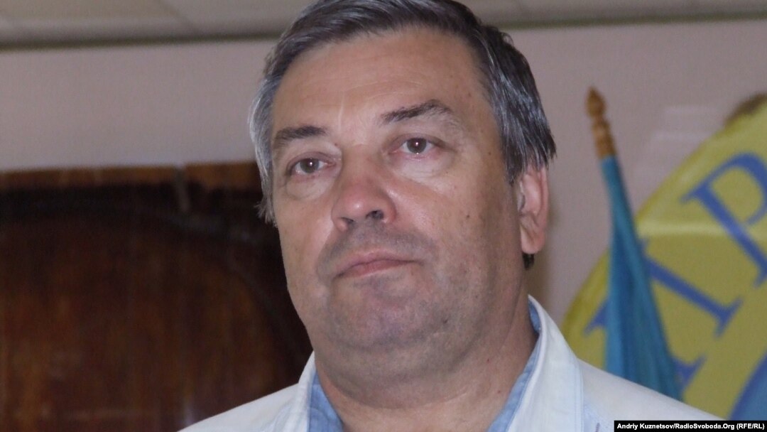 Голова луганського обласного осередку «Просвіти» Володимир Семистяга