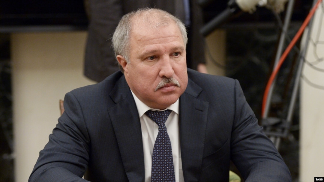 За даними СБУ, Едуард Худайнатов контролював компанію «Альянс Україна» через низку офшорних компаній і підконтрольних осіб, щоб уникнути націоналізації