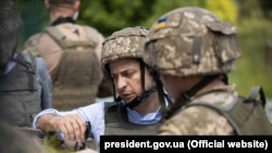 Президент України, верховний головнокомандувач Збройних сил України Володимир Зеленський, Луганщина, 27 травня 2019 року