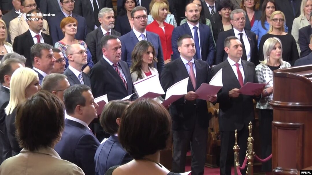 Ministri Vlade Srbije prilikom polaganja zakletve, jun 2017.