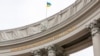 Спроби українських дипломатів встановити прямий контакт з 11 громадянами України, яких з РФ вивезли до Угорщини, поки що не мали успіху.
