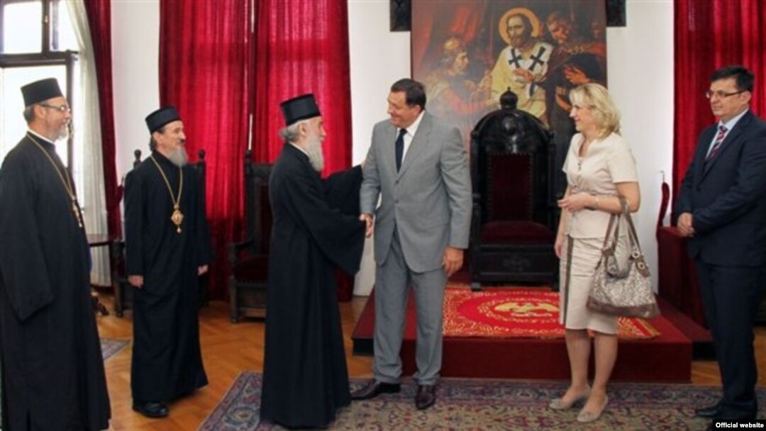 Milorad Dodik u posjeti patrijarhu Irineju, Beograd, 31. juli 2012.