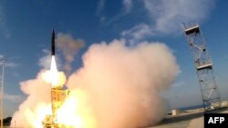 Комплекс Arrow 3 у дії, 2015 рік