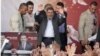 محمد مرسی: من رهبر انقلاب و حامی آن هستم
