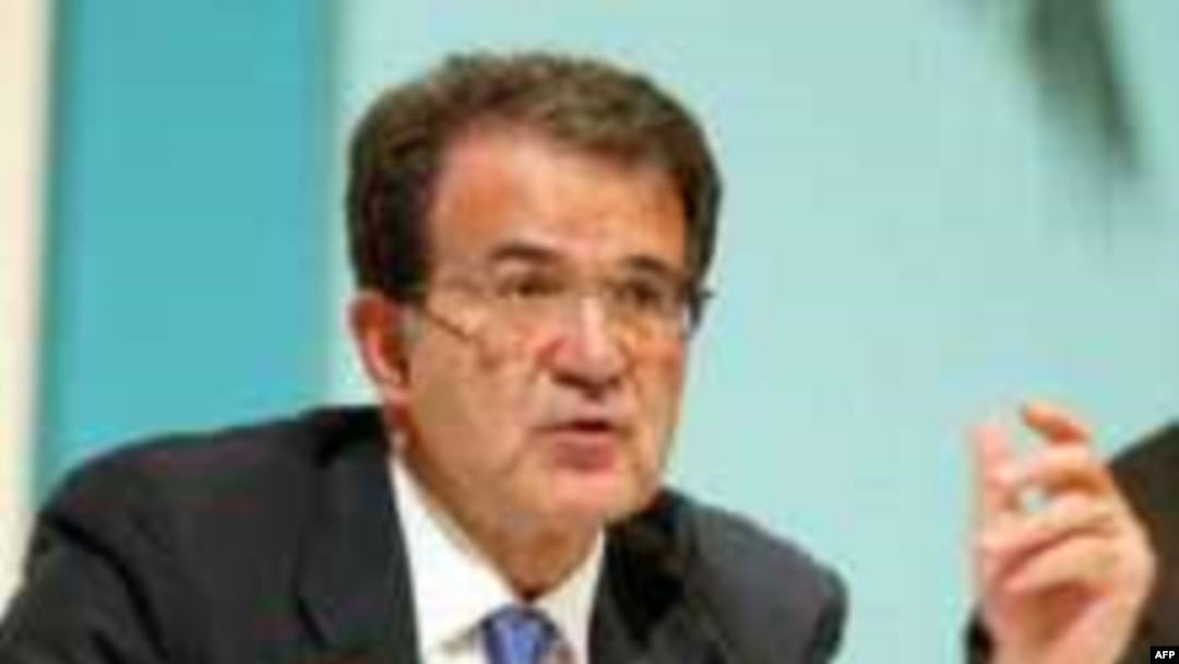 در آستانه ديدار خاویر سولانا و سعید جلیلی در لندن، نخست وزیر ايتاليا گفت نسبت به نتيجه بخش بودن تحريم های اتحاديه اروپا عليه ايران خوشبين نيست