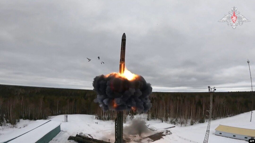 Rusiya qitələrarası ballistik raketinin sınağı