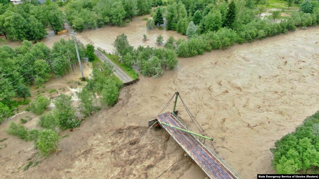 Повінь поблизу Верховини, Івано-Франківської області, 24 червня 2020 року